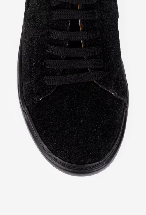 Pantofi dama negri din piele intoarsa cu siret