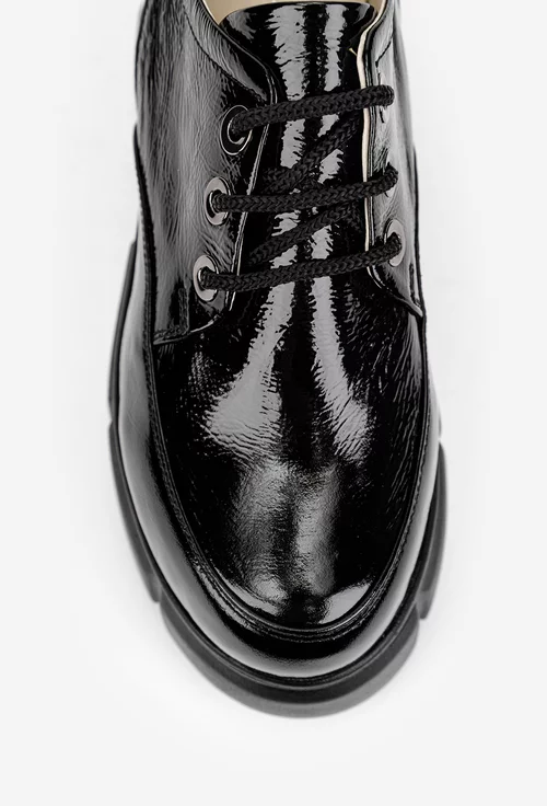 Pantofi dama negri din piele lacuita