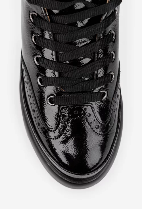 Pantofi dama negri din piele lacuita