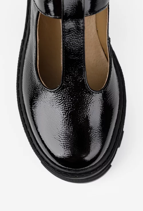 Pantofi dama negri din piele lacuita