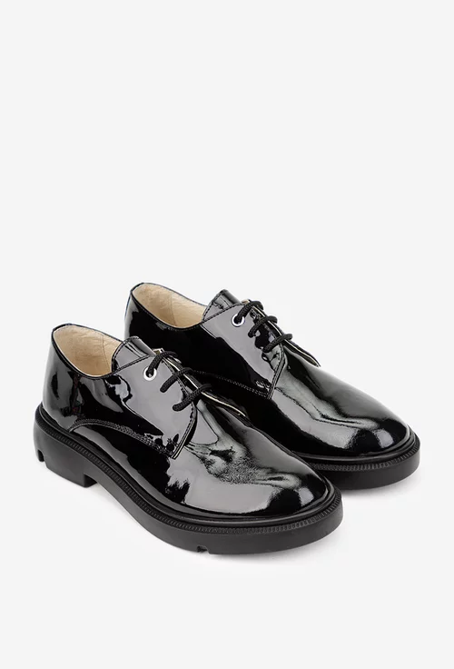 Pantofi dama negri din piele lacuita