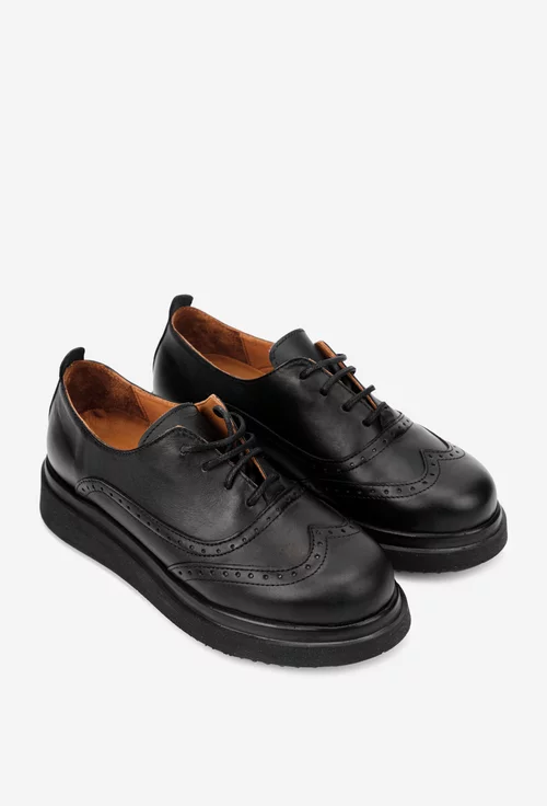 Pantofi dama negri din piele naturala cu aspect perforat