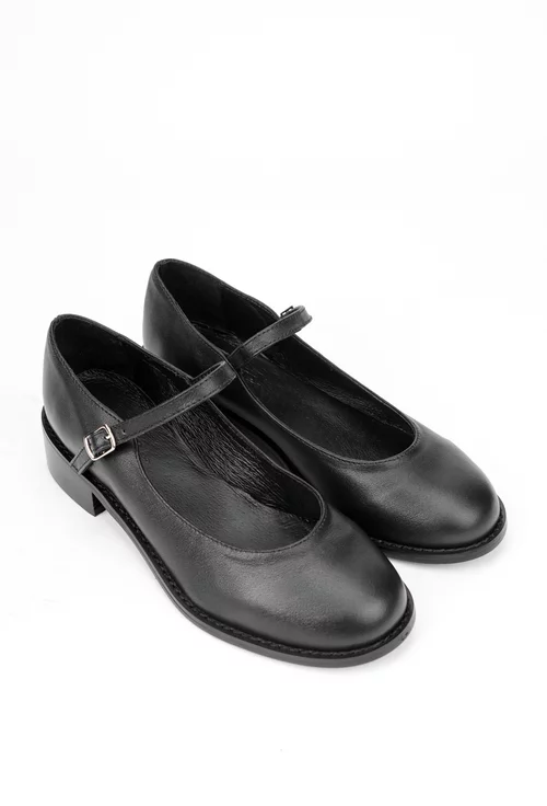 Pantofi dama negri din piele naturala cu bareta si toc mic