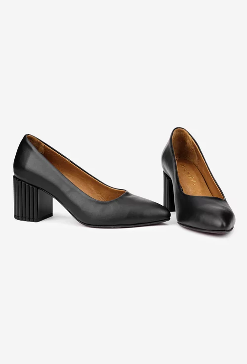 Pantofi dama negri din piele naturala cu model pe toc