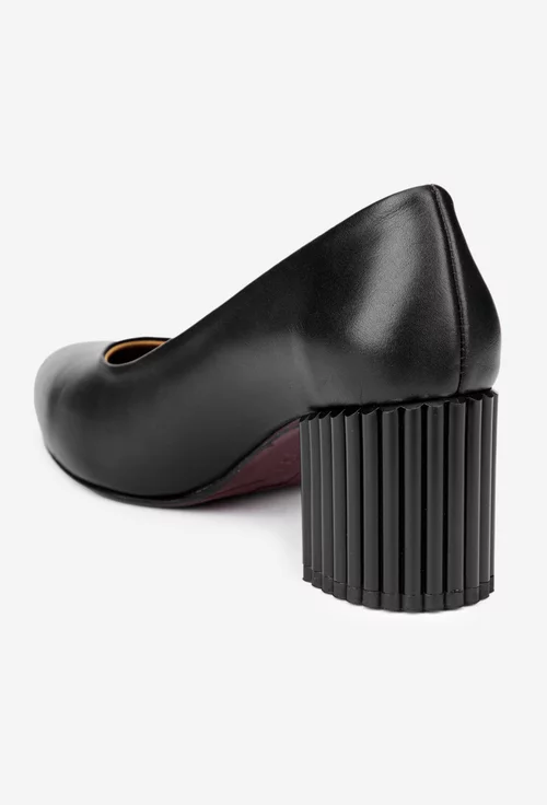 Pantofi dama negri din piele naturala cu model pe toc