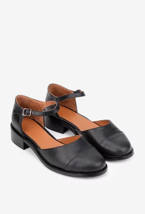 Pantofi dama negri din piele naturala decupati pe laterale