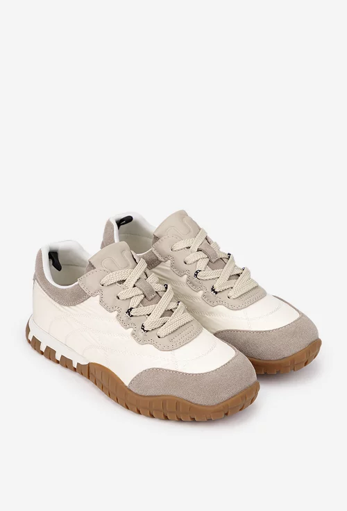 Pantofi dama NUR albi cu bej din piele intoarsa si material textil