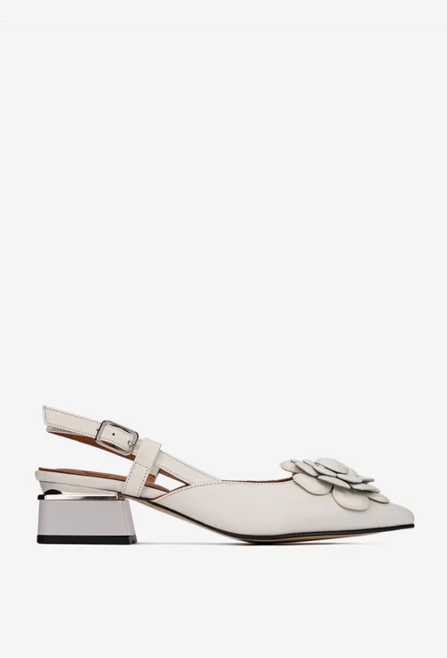 Pantofi dama NUR bej din piele cu ornament floare