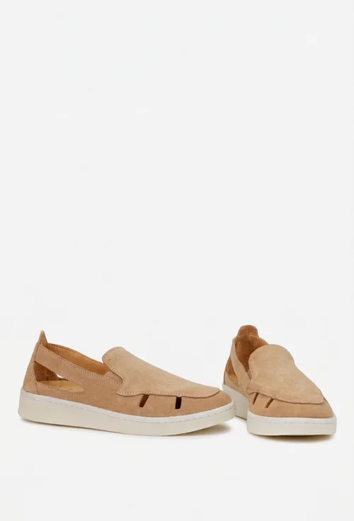 Pantofi dama NUR bej din piele intoarsa cu decupaje