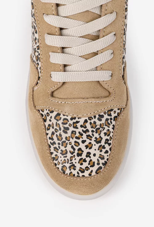Pantofi dama NUR bej din piele intoarsa cu detalii animal print