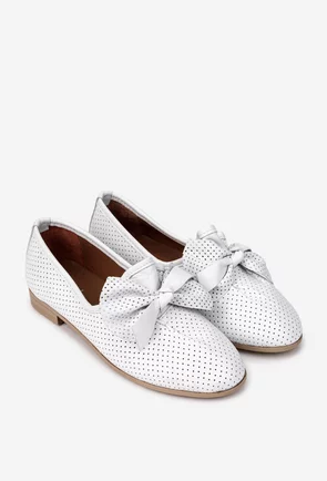 Pantofi dama NUR din piele alba cu ornament
