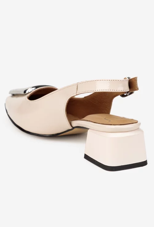 Pantofi dama NUR din piele lacuita bej cu ornament picture - 4