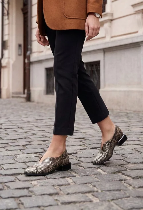 Pantofi dama NUR din piele maro snake print