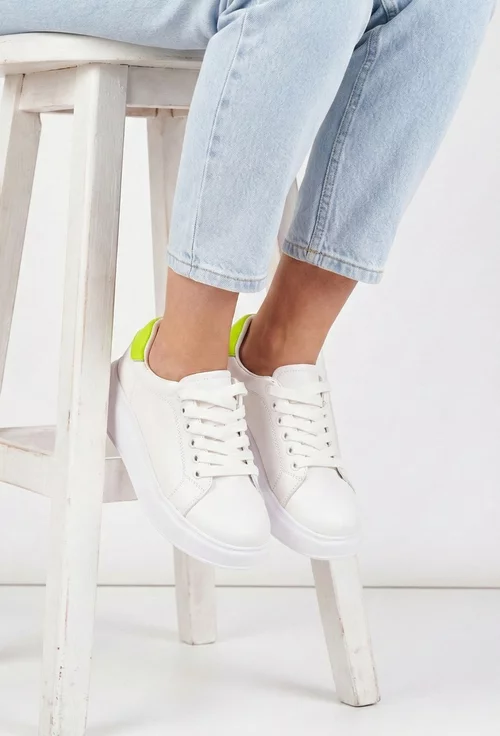 Pantofi dama NUR din piele naturala alba cu verde