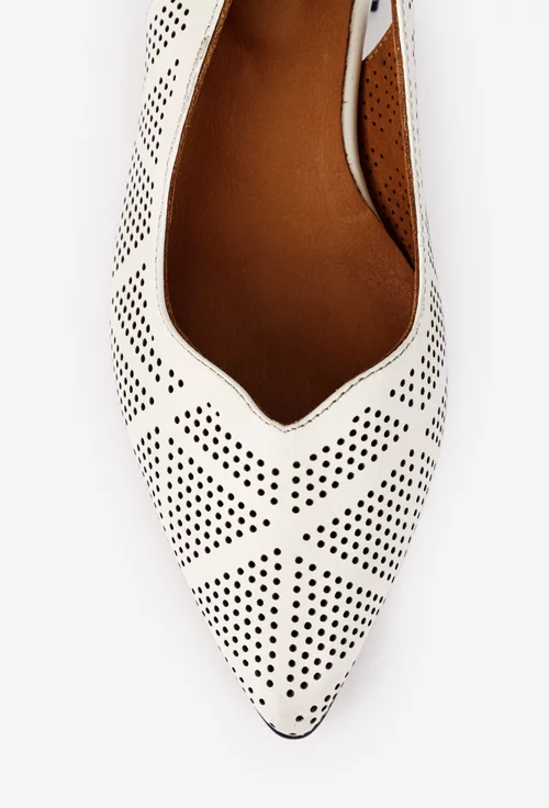 Pantofi dama NUR din piele perforata bej deschis
