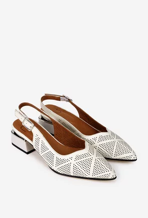 Pantofi dama NUR din piele perforata bej deschis