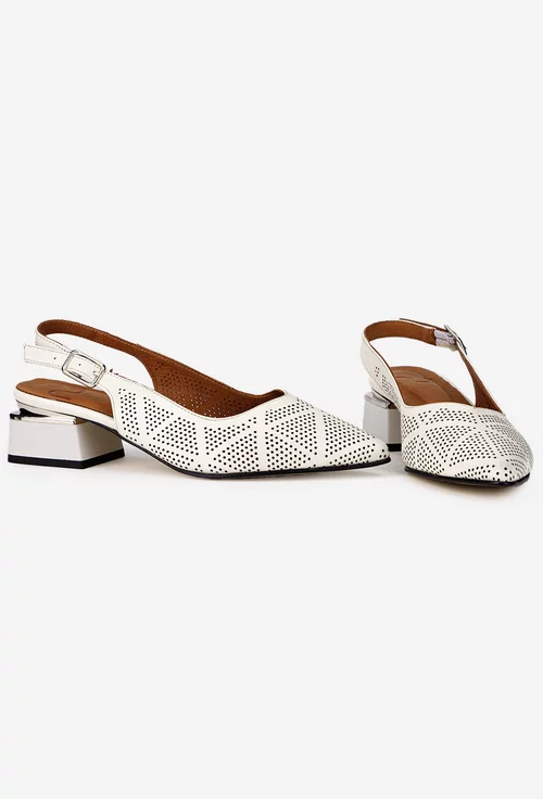 Pantofi dama NUR din piele perforata bej deschis