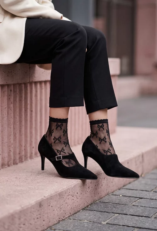 Pantofi dama NUR negri din piele intoarsa cu varful ascutit picture - 2