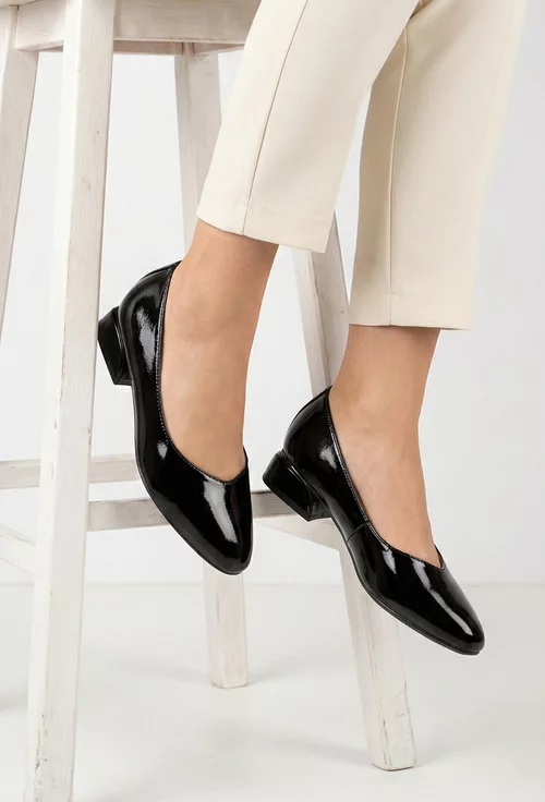 Pantofi dama NUR negri din piele lacuita