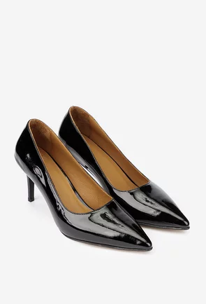 Pantofi dama NUR negri din piele lacuita cu toc subtire