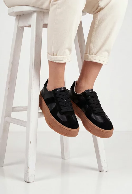 Pantofi dama NUR negri din piele naturala