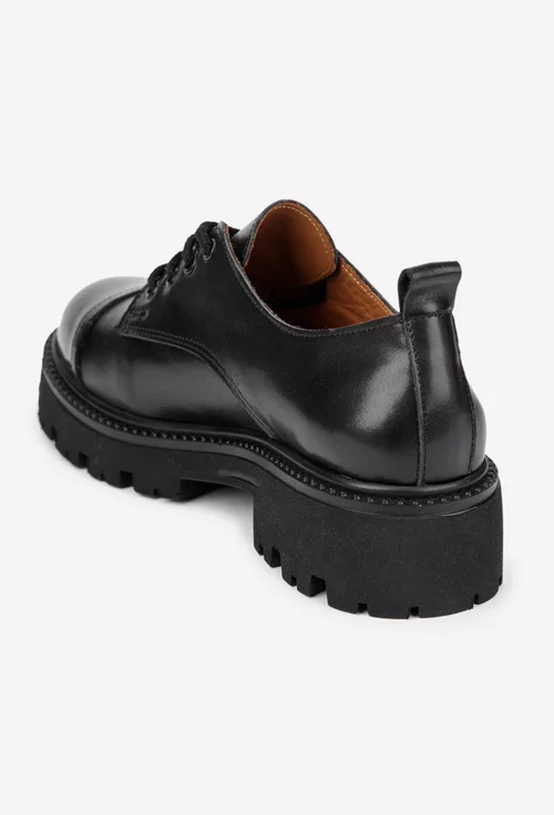 Pantofi dama NUR negri din piele naturala cu varful lacuit