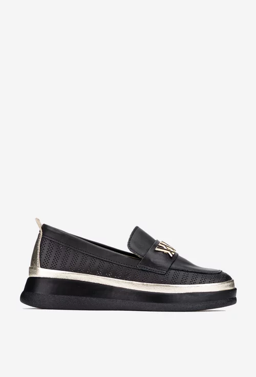Pantofi dama NUR negri din piele perforata cu ornament