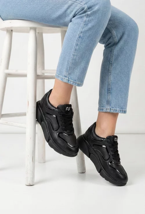 Pantofi dama NUR negri din piele texturata picture - 3