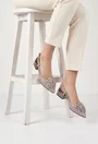 Pantofi dama NUR taupe din piele cu ornament floare