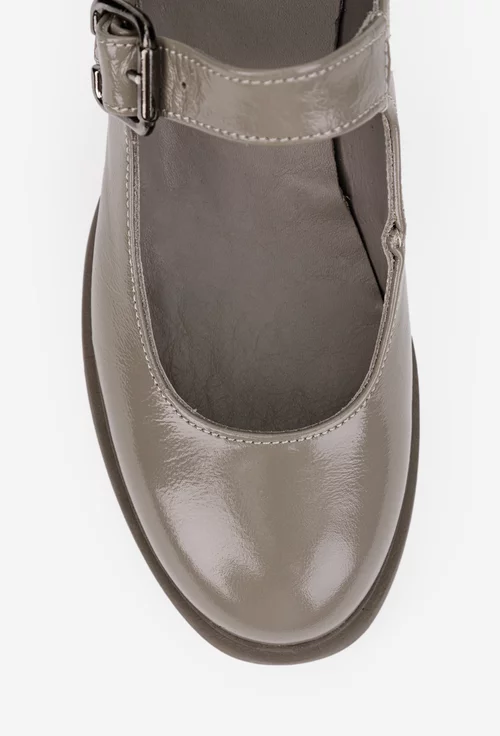 Pantofi dama NUR taupe din piele lacuita cu bareta
