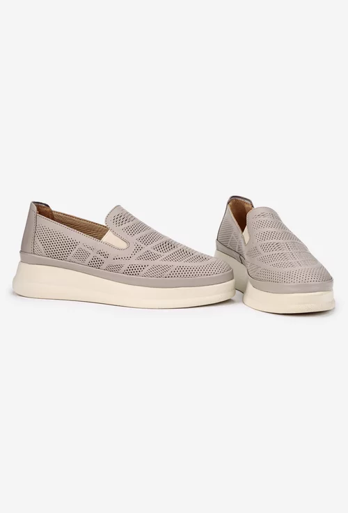 Pantofi dama NUR taupe din piele perforata