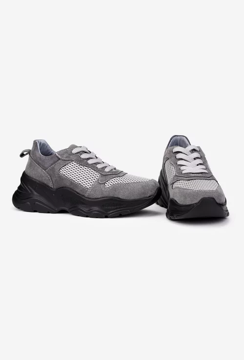 Pantofi dama sport gri din piele intoarsa cu inchidere siret