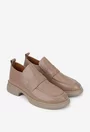 Pantofi dama taupe din piele lacuita cu model