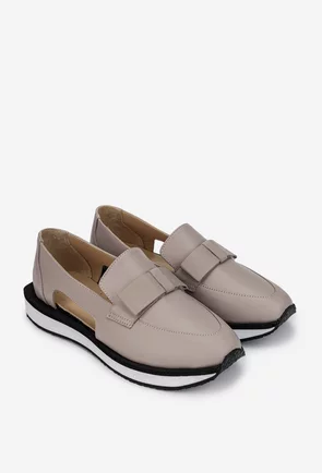 Pantofi dama taupe din piele naturala cu decupaje laterale