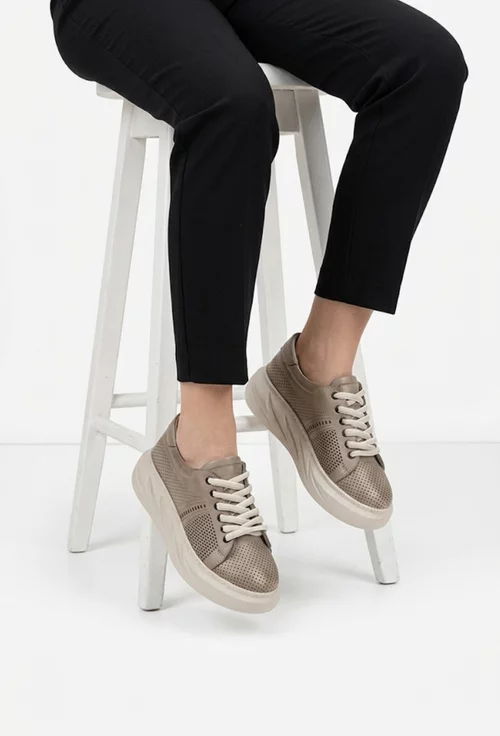 Pantofi dama taupe din piele naturala cu perforatii
