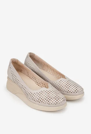 Pantofi dama taupe din piele naturala cu perforatii