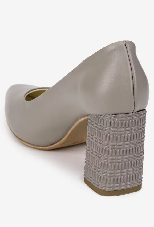 Pantofi dama taupe din piele naturala cu toc deosebit