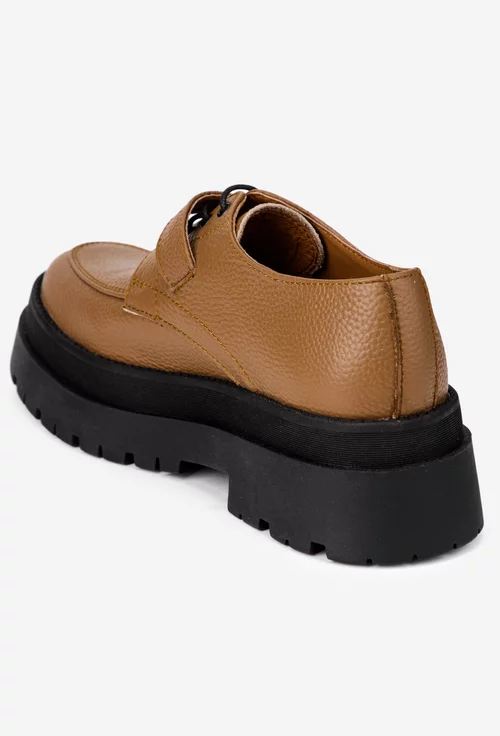 Pantofi dama taupe din piele texturata cu siret si catarama