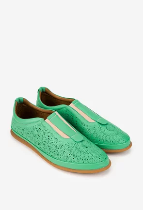 Pantofi dama verzi din piele naturala cu model perforat