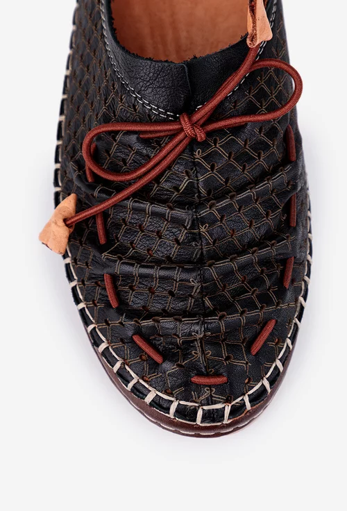 Pantofi deosebiti din piele naturala neagra