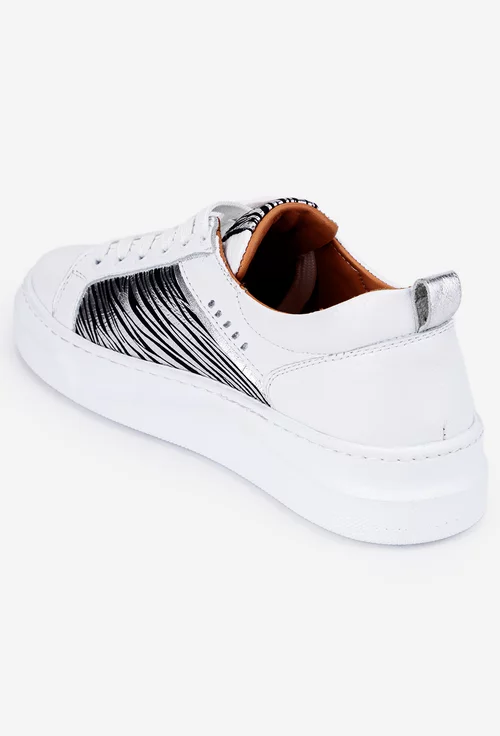 Pantofi din piele alba cu detalii negre si argintii