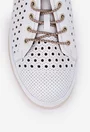 Pantofi din piele alba cu siret elastic si perforatii