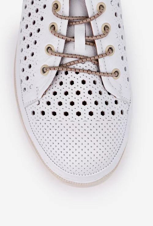 Pantofi din piele alba cu siret elastic si perforatii