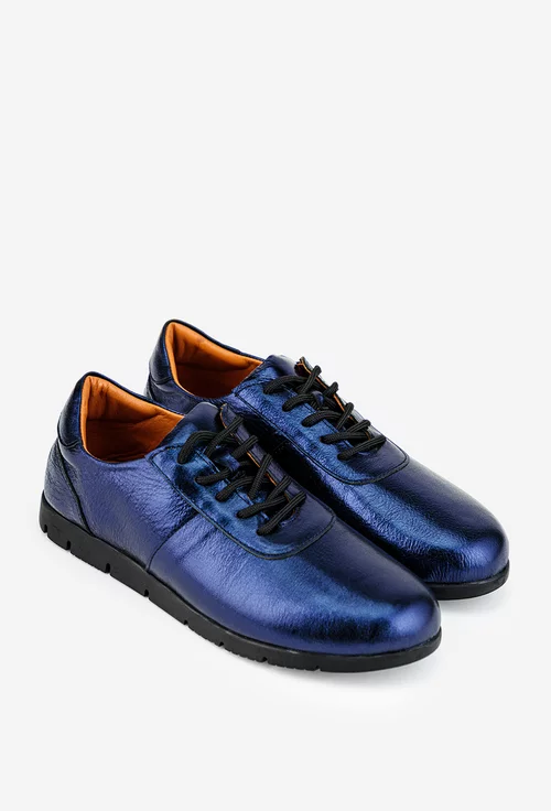 Pantofi din piele albastra sidefata