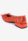 Pantofi din piele portocalie cu imprimeu si ornament