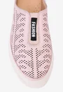Pantofi din piele roz cu model perforat
