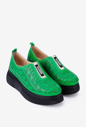 Pantofi din piele verde cu model perforat
