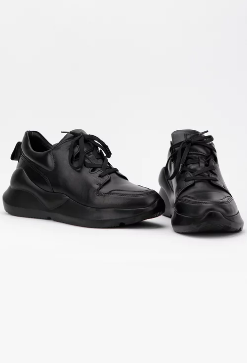 Pantofi negri cu talpa neagra din piele naturala