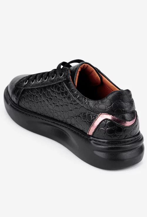 Pantofi negri din piele croco