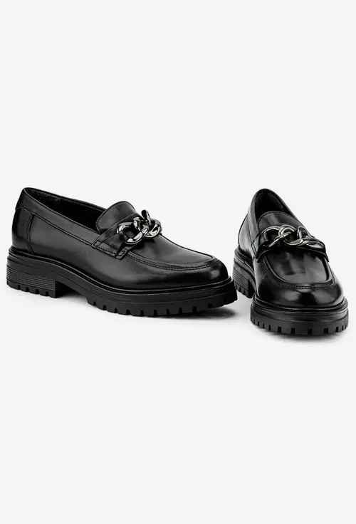 Pantofi negri din piele cu accesoriu lant